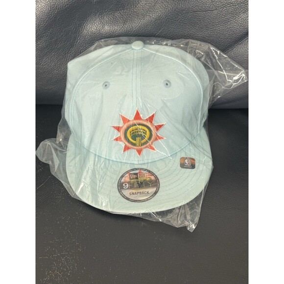 San Antonio Spurs NBA Light Blue New Era 9Fifty City Connect Snapback Hat - Picture 1 of 1